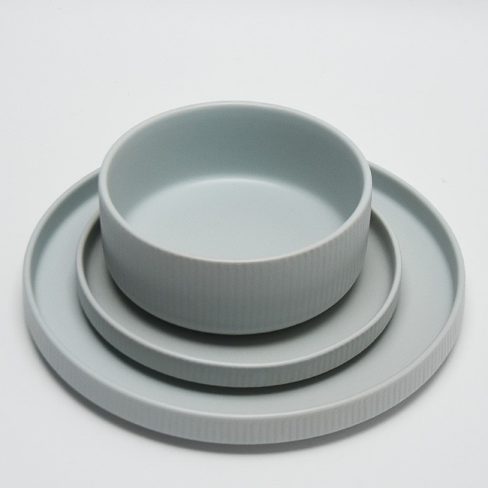 16pcs Light Blue Dinnerware With Embossed